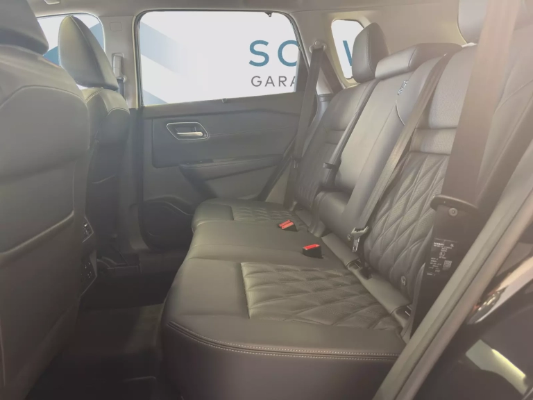 JN1T33TB0U0010507_08